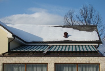 Оформление потолочных окон для зимнего сада с помощью маркизы - вид на маркизы